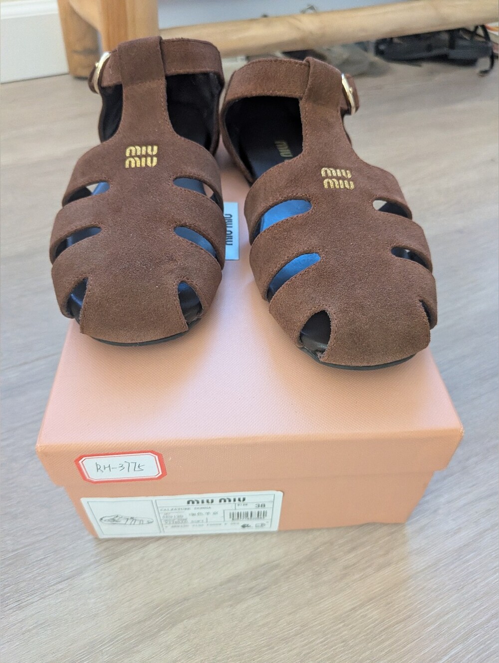 Miu Miu Brown Suede Kids Fisherman Sandals with Gold Logo. Not Auth.